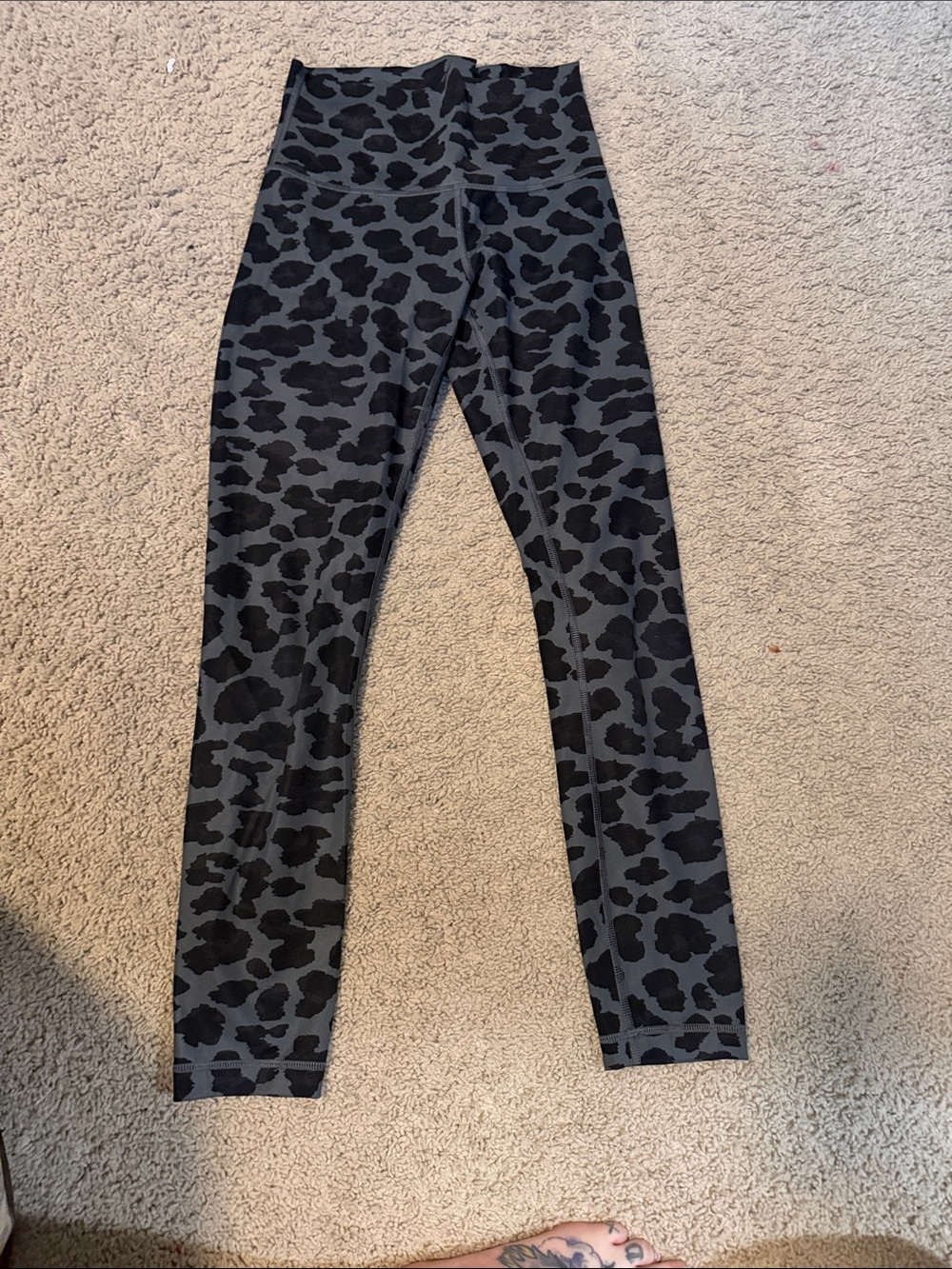 Lulu Lemon High-Waist Black & Gray Leopard Print Leggings